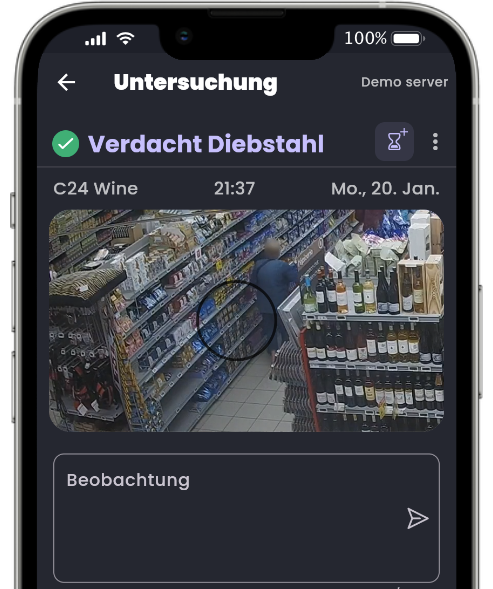 Alert-Bildschirm der Oxania-App auf dem Smartphone: der Videoausschnitt und das Beobachtungsfeld des Teams