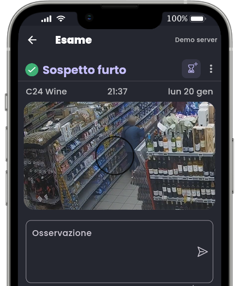 Schermata di alert dell'applicazione Oxania su mobile: l'estratto video e il campo di osservazione del team